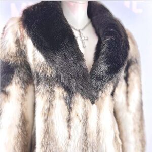 Faux Fur Coat• Women•Size M•Like New